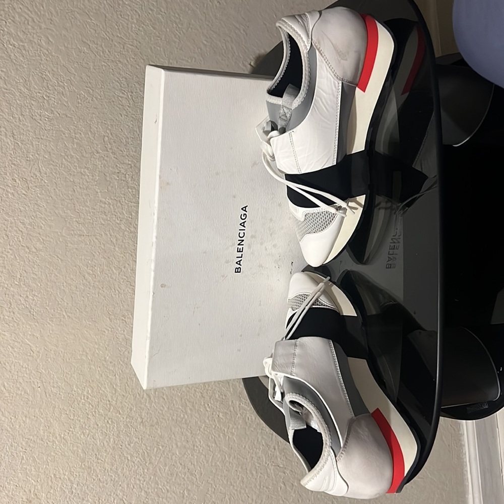 BALENCIAGA RACE RUNNERS‼️‼️ Size 40 - Picture 3 of 11